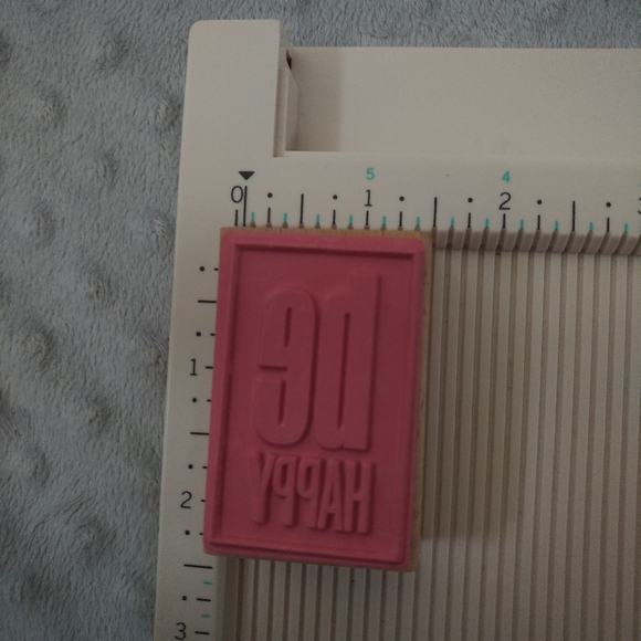 "Be Happy" Rubber Stamp - Picture 2 of 3
